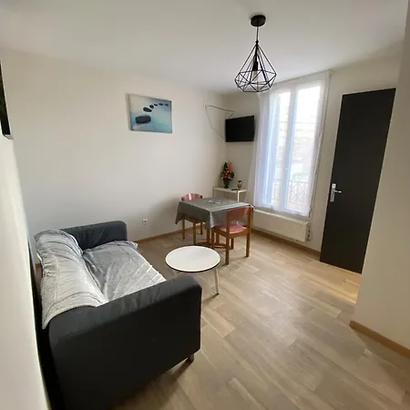 Maison De Chez Lena Apartment *